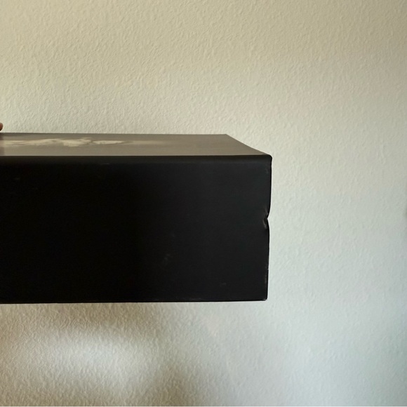 Billie Eilish When We All Fall Asleep Where Do We Go Deluxe Fan Box - Picture 7 of 7